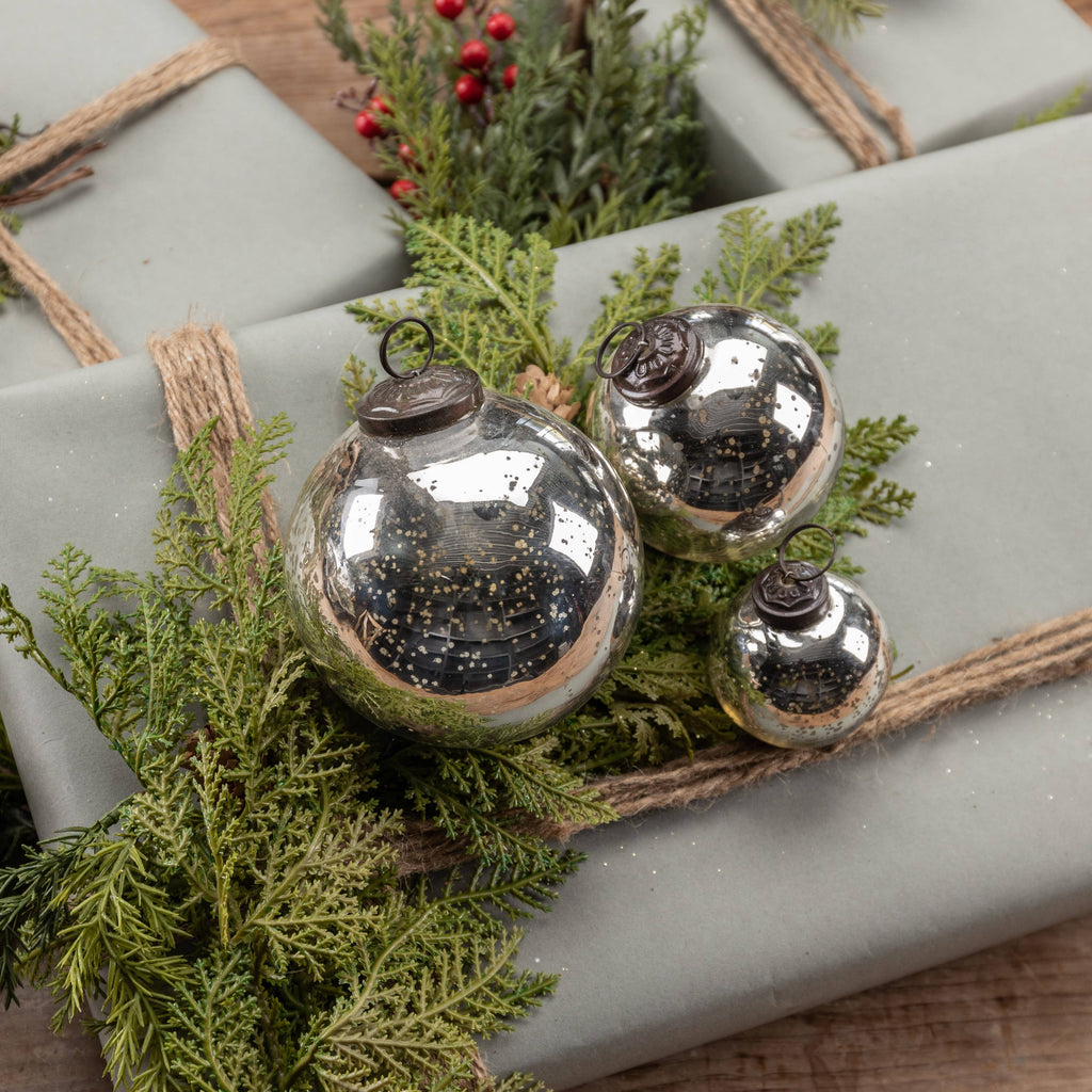 4" SILVER KUGEL ORNAMENT