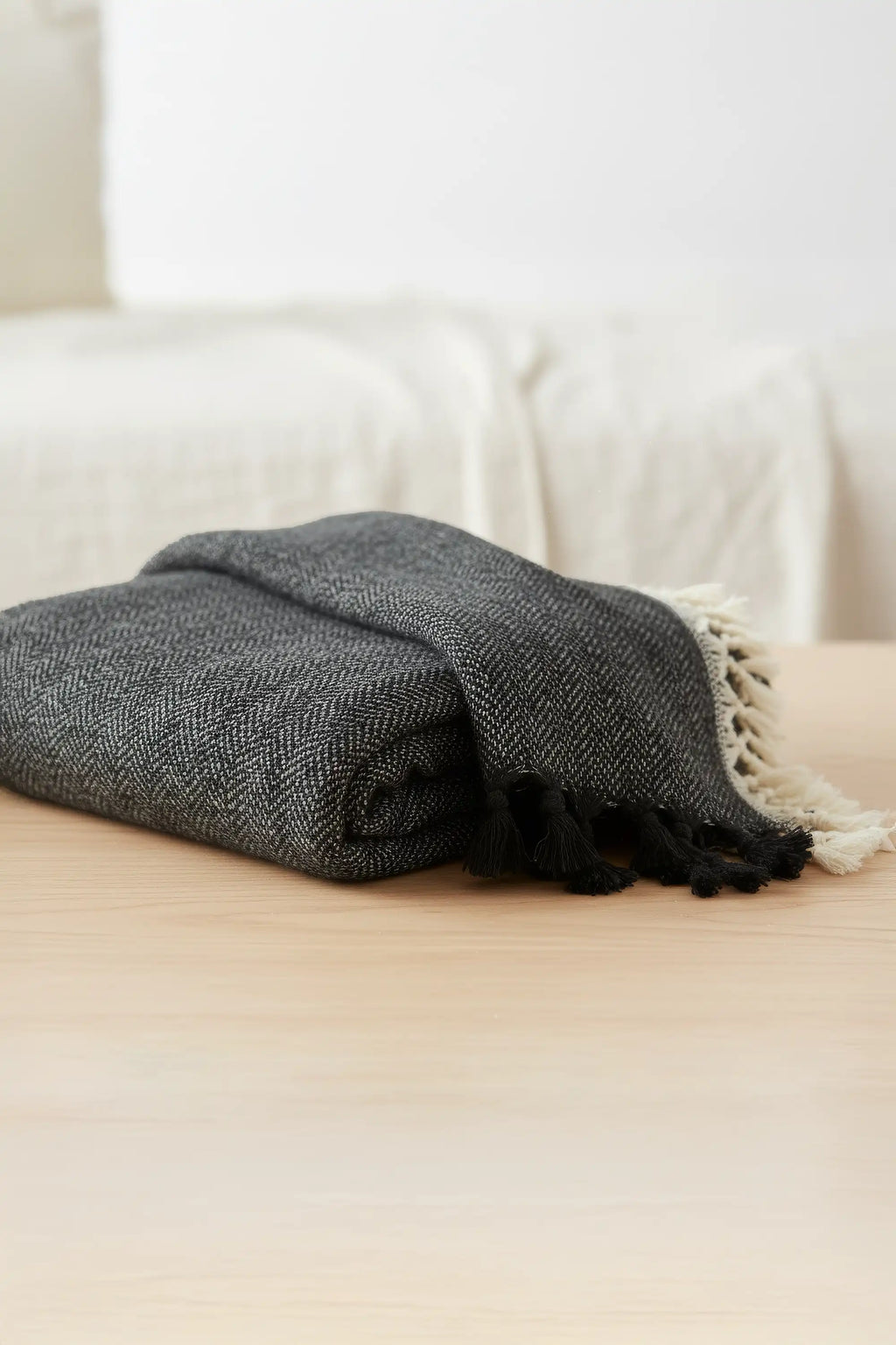 Minimalist 100% Cotton Throw Blankets & Bedspreads